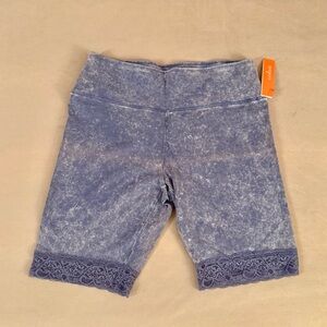 NWT Women's Colsie Blue Lace Trim Biker Shorts